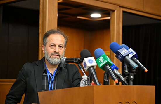 زارعی: تلاش می‌کنیم کوهنوردی را به جایگاه نخست برسانیم