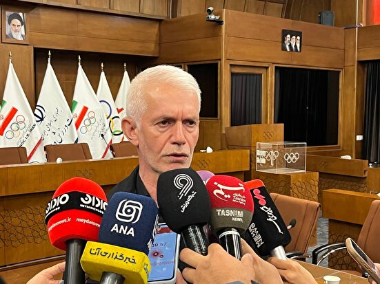 اسبقیان: ورزش کشور و ورزشکاران ما نباید منزوی شوند / تیم ملی فوتبال مورد حمایت جدی دولت است