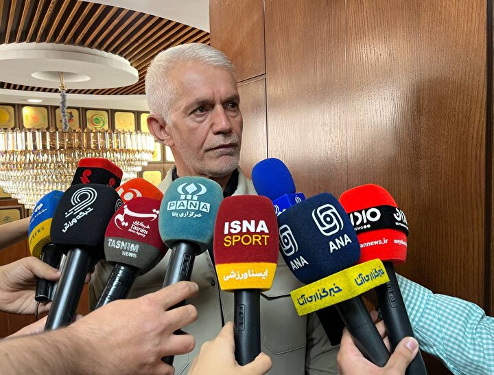 اسبقیان: موضوعات فوتبال و تیم‌ملی را به‌صورت جدی دنبال می‌کنیم/ دولت به‌صورت ویژه از ورزش حمایت می‌کند
