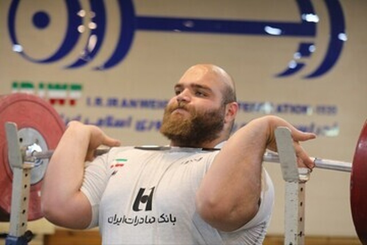 وزنه‌برداری قهرمانی آسیا؛ طلای یوسفی در حرکت ۲ ضرب