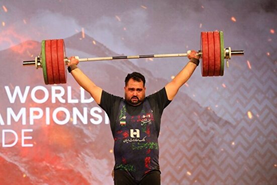 داوودی: اتحاد، برگ برنده مردم ایران در شرایط سخت؛ سرباز وطن هستیم