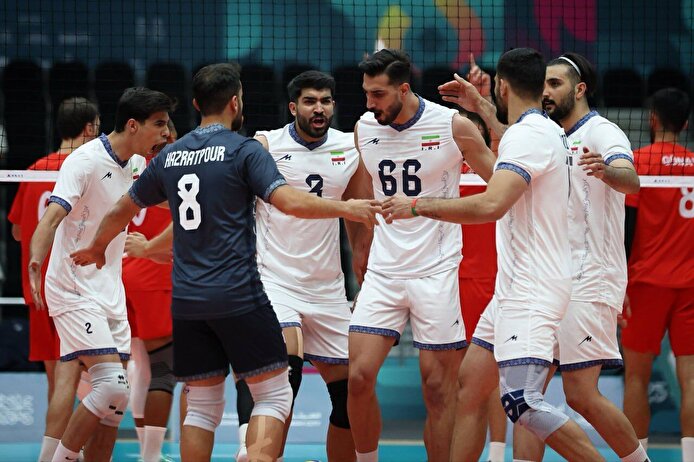 منظمی: لژیونرهای تیم ملی والیبال خردادماه اضافه می‌شوند