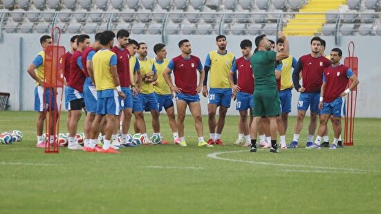 تمرین سبک تیم ملی با محوریت دفاع و حمله تیمی