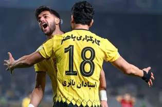 کامبک طلایی زردها به کورس لیگ؛ سال نو، شانس نو