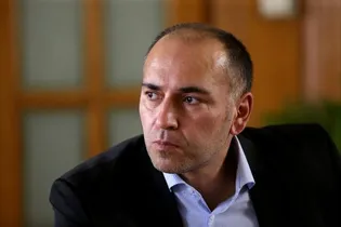 رضوانی: واتر‌پلو و شیرجه نمره قبولی نمی‌گیرند/گزینه‌های دیگری برای سرمربیگری داشتم!