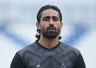 سپاهان به دنبال دروازه‌بان ملوان