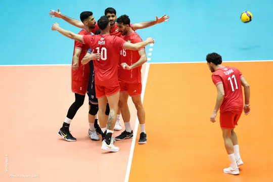 کام‌بک شاگردان پیاتزا مقابل اندونزی/ صعود تیم ملی والیبال ایران به عنوان صدرنشین