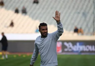 میداووی روی نیمکت استقلال