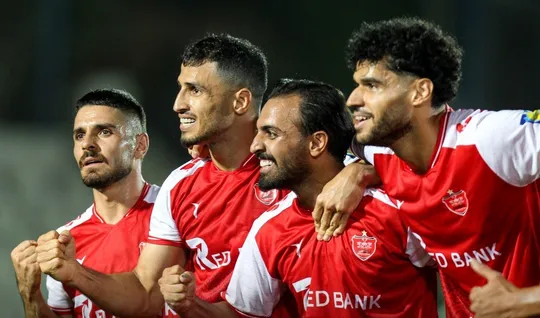 برد قاطع و شیرین سرخ‌ها با طعم صدرنشینی؛ پرسپولیس در اولین بازی خانگی غوغا کرد