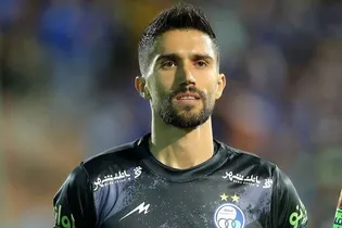 حسینی: بین استقلال و پرسپولیس فرق می‌گذارند