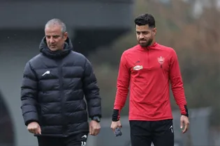 تمرین پرسپولیسی‌ها تحت تاثیر هوای بارانی