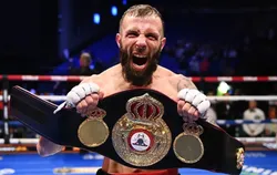 پیروزی بزرگ بوکسور بلفاست؛ ککاسه کمربند جهانی WBA را گرفت