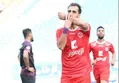 خوشحالی قاسمی‌نژاد با نشان دادن عدد 4