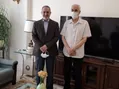 عيادت معاون وزير كشور از رئیس اسبق سازمان تربیت بدنی