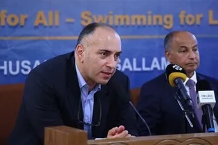 رضواني براي شركت در انتخابات فدراسيون شنا ثبت نام كرد