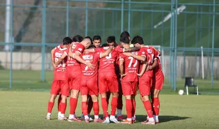 باشگاه پرسپولیس در دو پرونده مالی قدیمی به رأی رسید