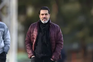 تعلیق همکاری پیروانی با پرسپولیس
