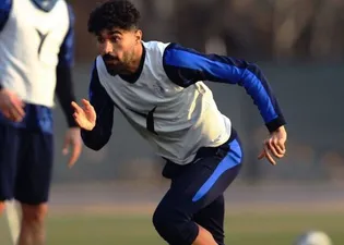 فلاح از استقلال جدا شد