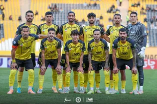 پیروزی سخت سپاهان مقابل پیکان؛ حزباوی ناجی طلایی‌پوشان