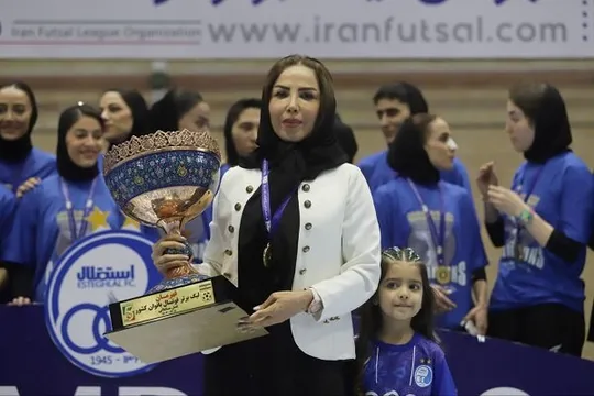 یاری: باید بازیکنان مد نظرم جذب شوند/ با استقلال تمدید می‌کنم