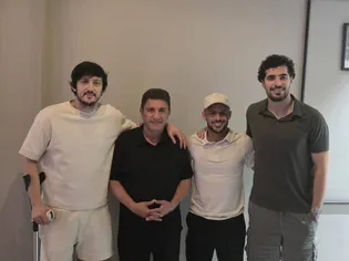 دیدار قلعه نویی با سه لژیونر کشورمان در امارات