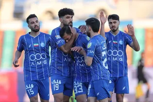 رونمایی از ترکیب استقلال برای دربی ۱۰۷