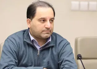 علوی: تیم ملی شنبه راهی مکزیک می‌شود؛ اکثر مدیران و همراهان از اعزام انصراف دادند