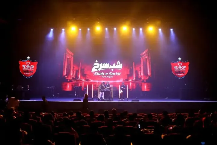 پشت‌پرده "شب سرخ" پرسپولیس؛ از شکست فروش بلیت تا پر کردن سالن با دعوتی‌ها!