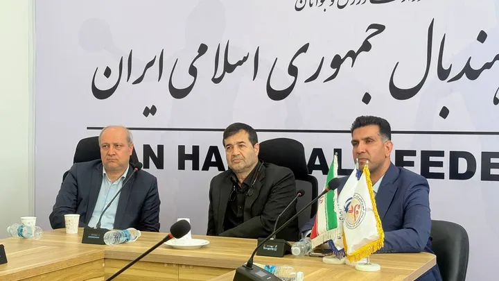 پاکدل: قرارداد سرمربی کروات تیم ملی هندبال منقعد شد / تغریبا ۹۰٪ هزینه‌ها را اسپانسر‌ها تقبل کردند + فیلم