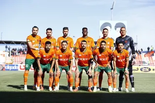 مس با لشکر مصدومان و محرومان به مصاف سپاهان می رود