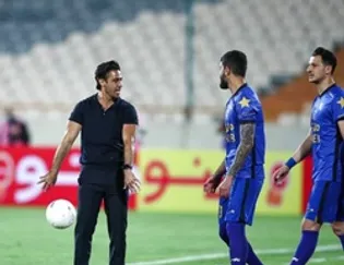 گرد و خاک مجیدی در رختکن استقلال بعد از تساوی بدموقع
