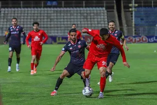 دزفولی: پنالتی آخر پرسپولیس باید تکرار می‌شد / قضاوت حیدری ضعیف بود