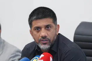 دبیر: محمدنژادجوان باید سر وزن بیاید؛ تعارف نداریم و جایگزین هم داریم