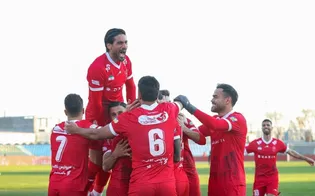 درخشان: پرسپولیس در دفاع و حمله بازیکن لازم دارد/ حیف که به جوان‌ها فرصت نمی‌دهند