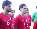 عبدی با ۱۱ نفر به مصاف امارات رفت