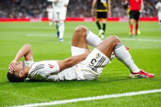 دوری یک ماهه ستاره رئال از میادین!