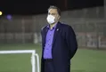 مددی از استقلال استعفا می‌دهد؟