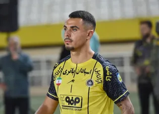 لشکر غایبان سپاهان در دیدار با پرسپولیس