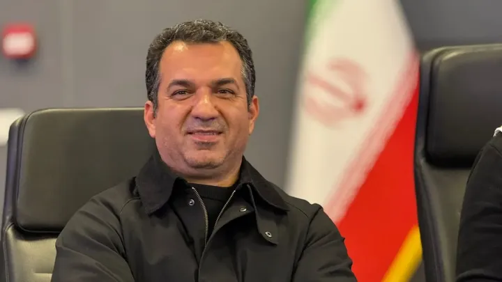 آزاد: وزارت ورزش برای حمایت از کرسی‌های بین‌المللی دفتر ویژه راه‌اندازی کند