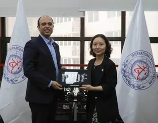 دیدار صدیقی با مدیران فدراسیون جهانی ووشو/ تمجید از حکمرانی ایران و تأکید بر توسعه، نوآوری و همکاری‌های بین‌المللی