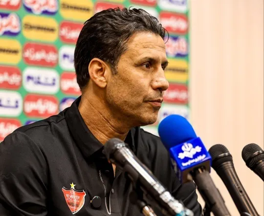 باقری: هواداران به پرسپولیس زمان بدهند/ تیم با نفرات بازی نمی‌کند